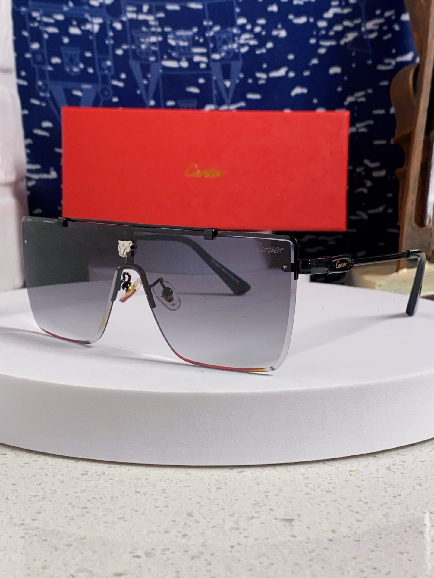 Cartier Fashion Silver Lens Sunglasses for Men - 358576