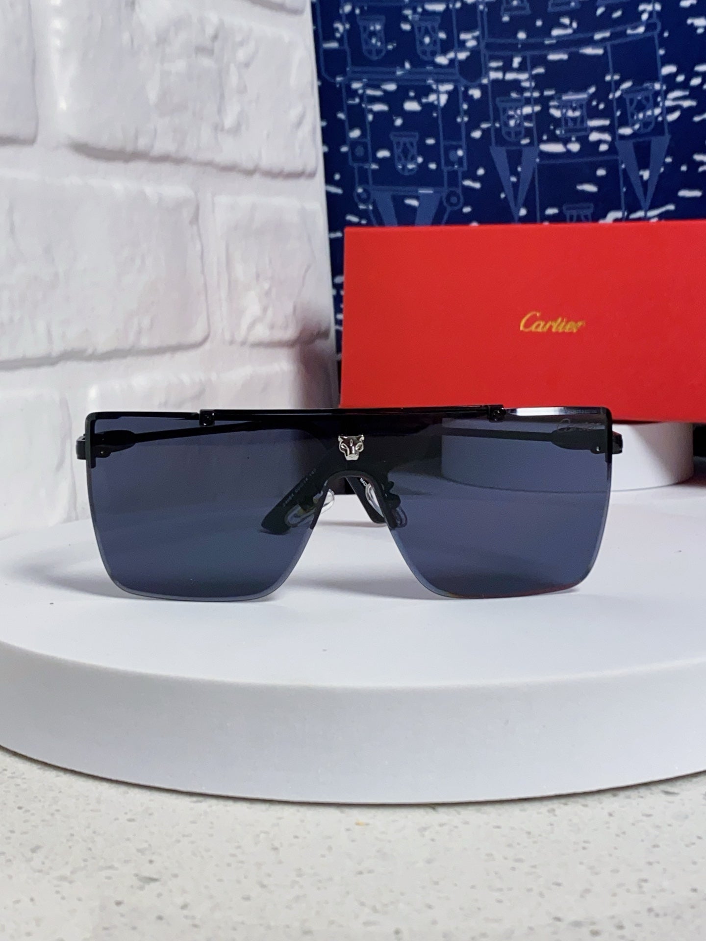 Cartier Fashion Blue Lens Sunglasses for Men - detail image 2