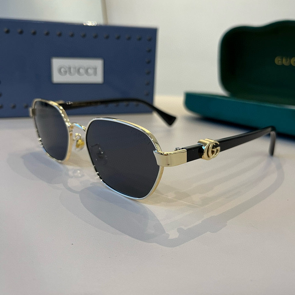 Gucci Oversized Silver Lens Sunglasses for Women - 382068 - detail image 3