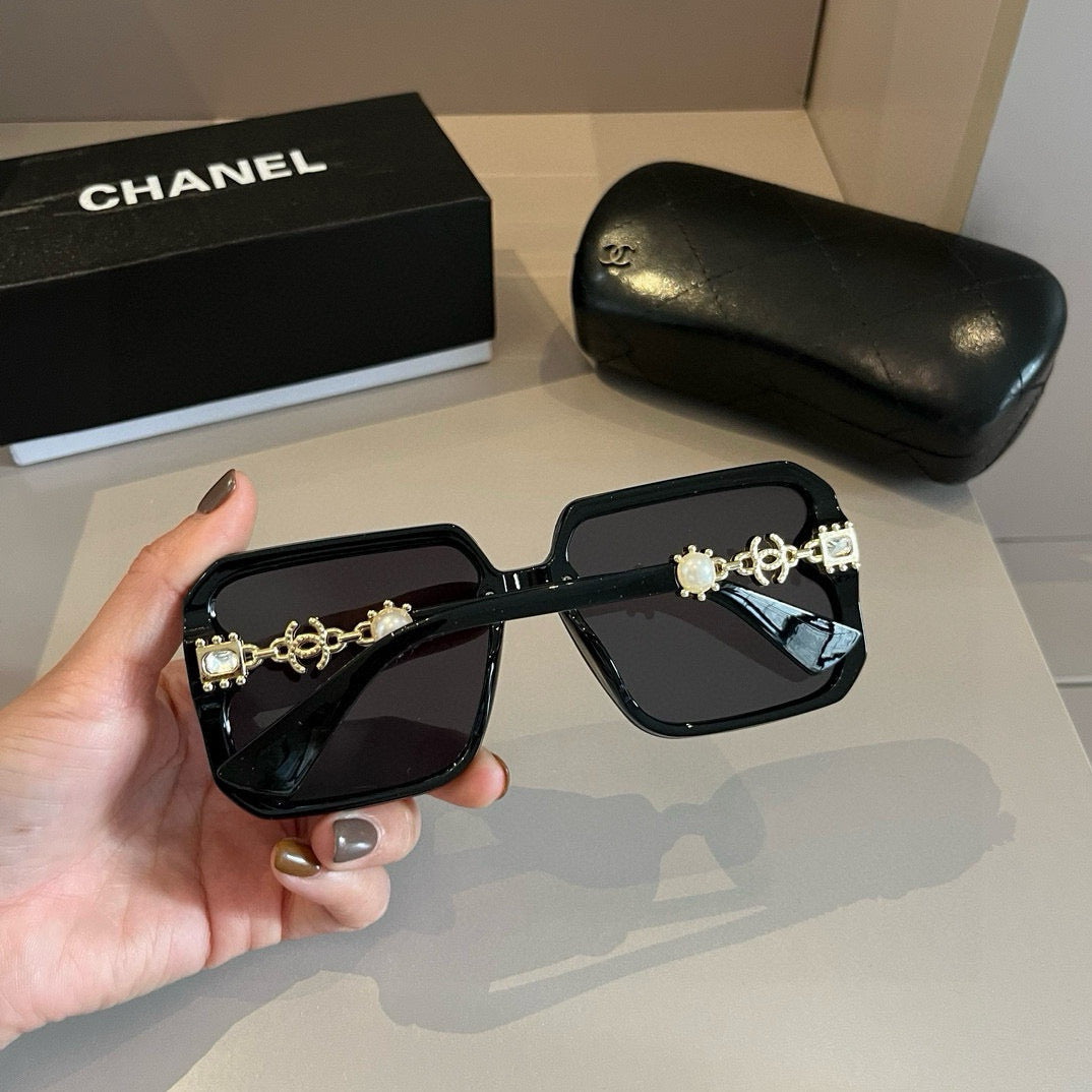 Chanel Fashion Gold Lens Sunglasses for Men & Women - 382191 - detail image 6