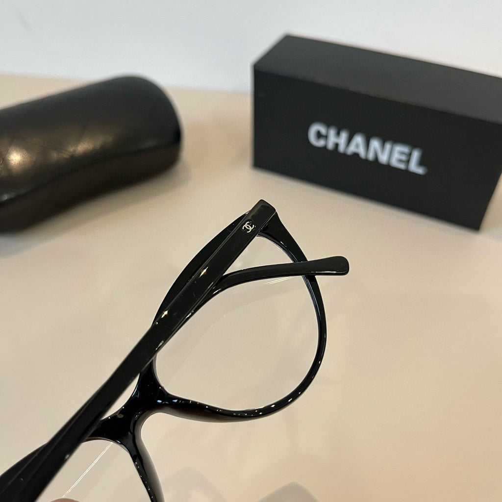 Chanel Blue-Light Fashion Silver Lens Sunglasses for Men & Women - 382192 - detail image 6