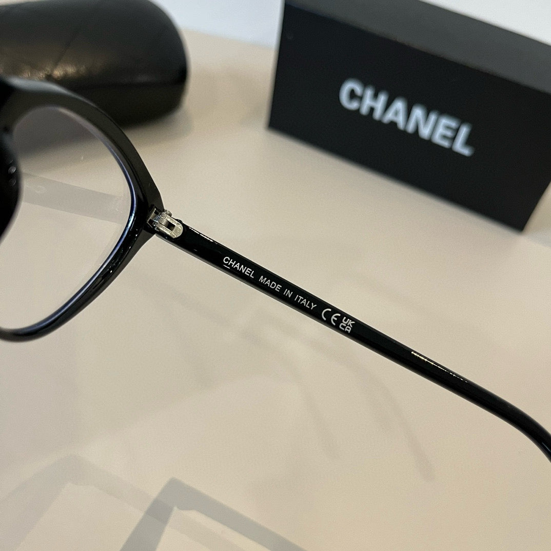 Chanel Blue-Light Fashion Silver Lens Sunglasses for Men & Women - 382192 - detail image 7