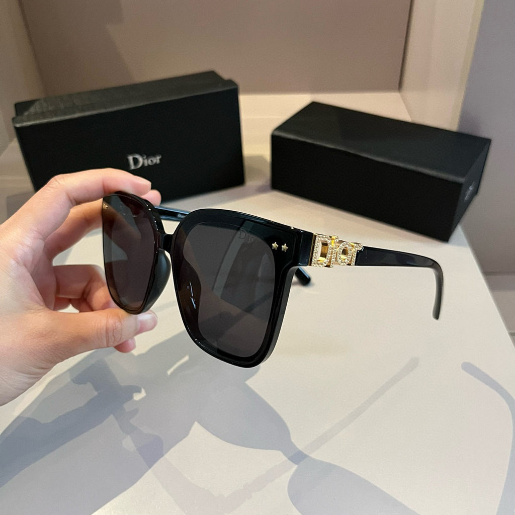 Dior Fashion Gold Lens Sunglasses for Men & Women - 382411 - detail image 4