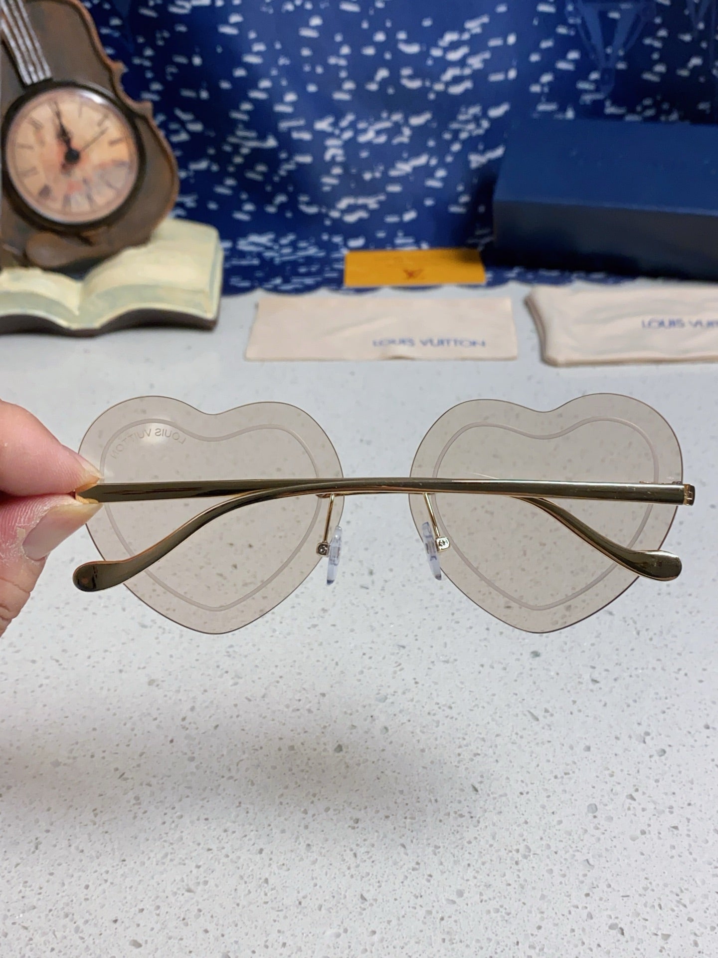 Louis Vuitton Lightweight Rimless Silver Lens Sunglasses for Women - 933758 - detail image 5