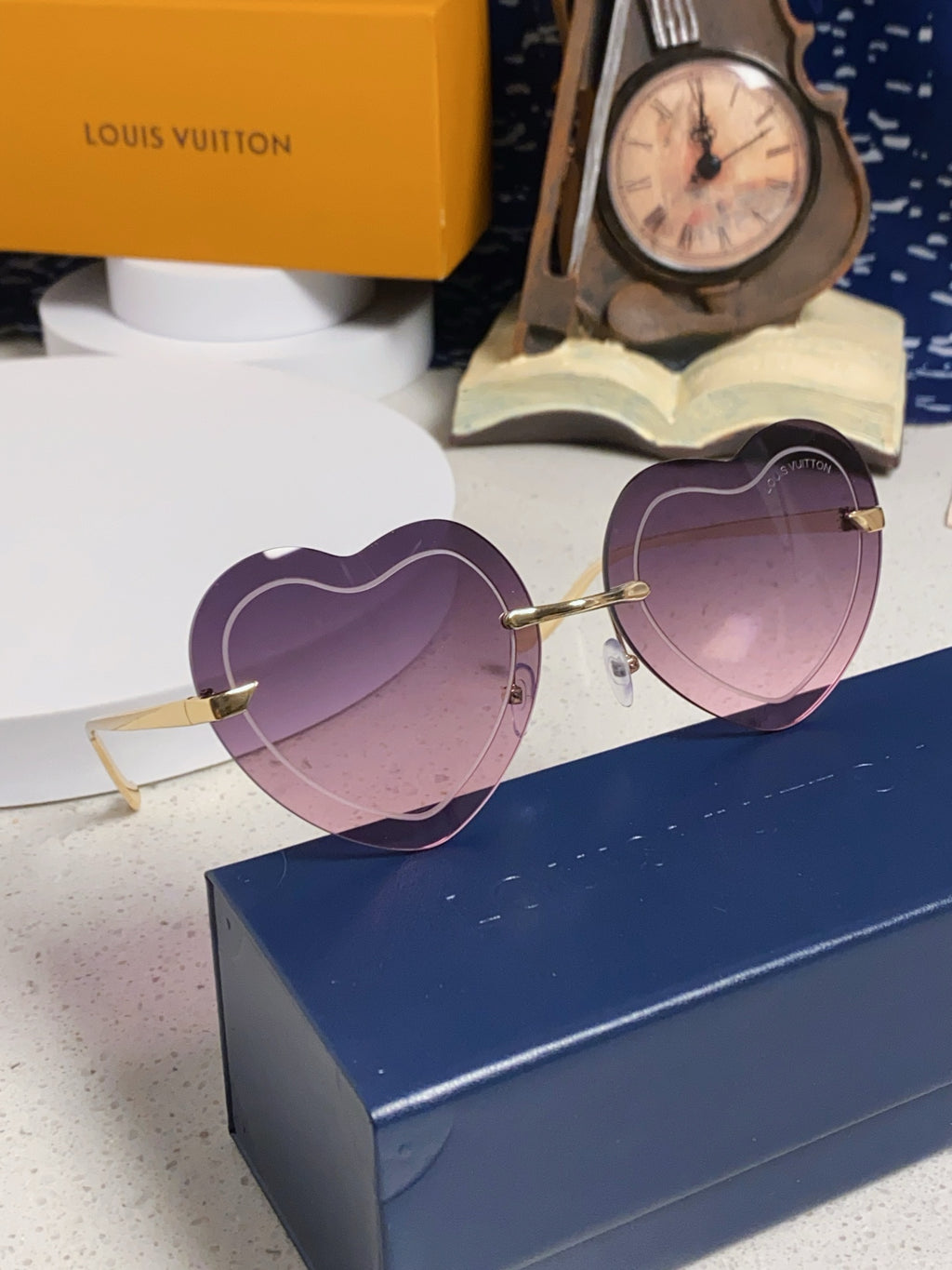Louis Vuitton Lightweight Rimless Silver Lens Sunglasses for Women - 933760 - detail image 10