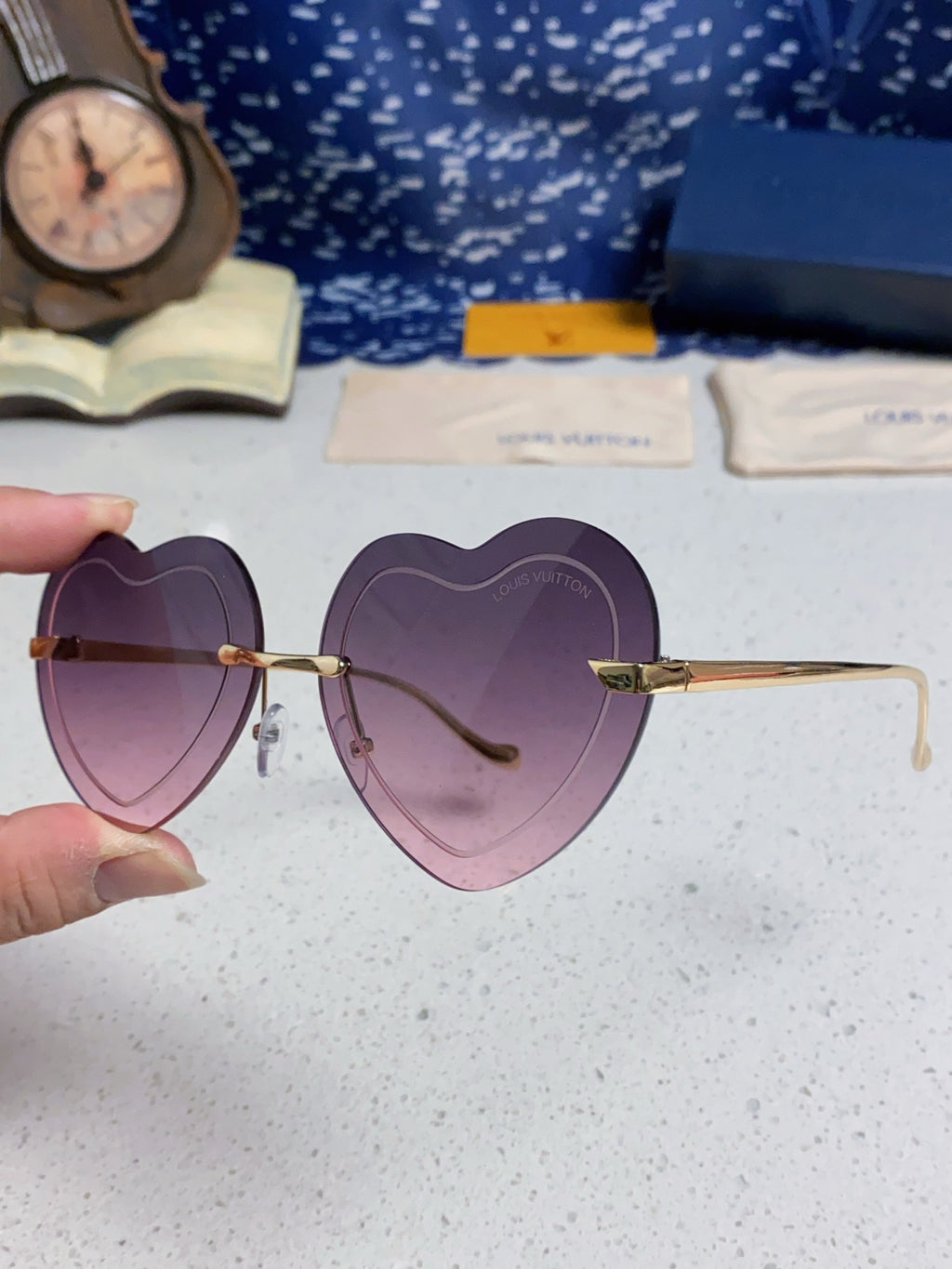 Louis Vuitton Lightweight Rimless Silver Lens Sunglasses for Women - 933760 - detail image 6