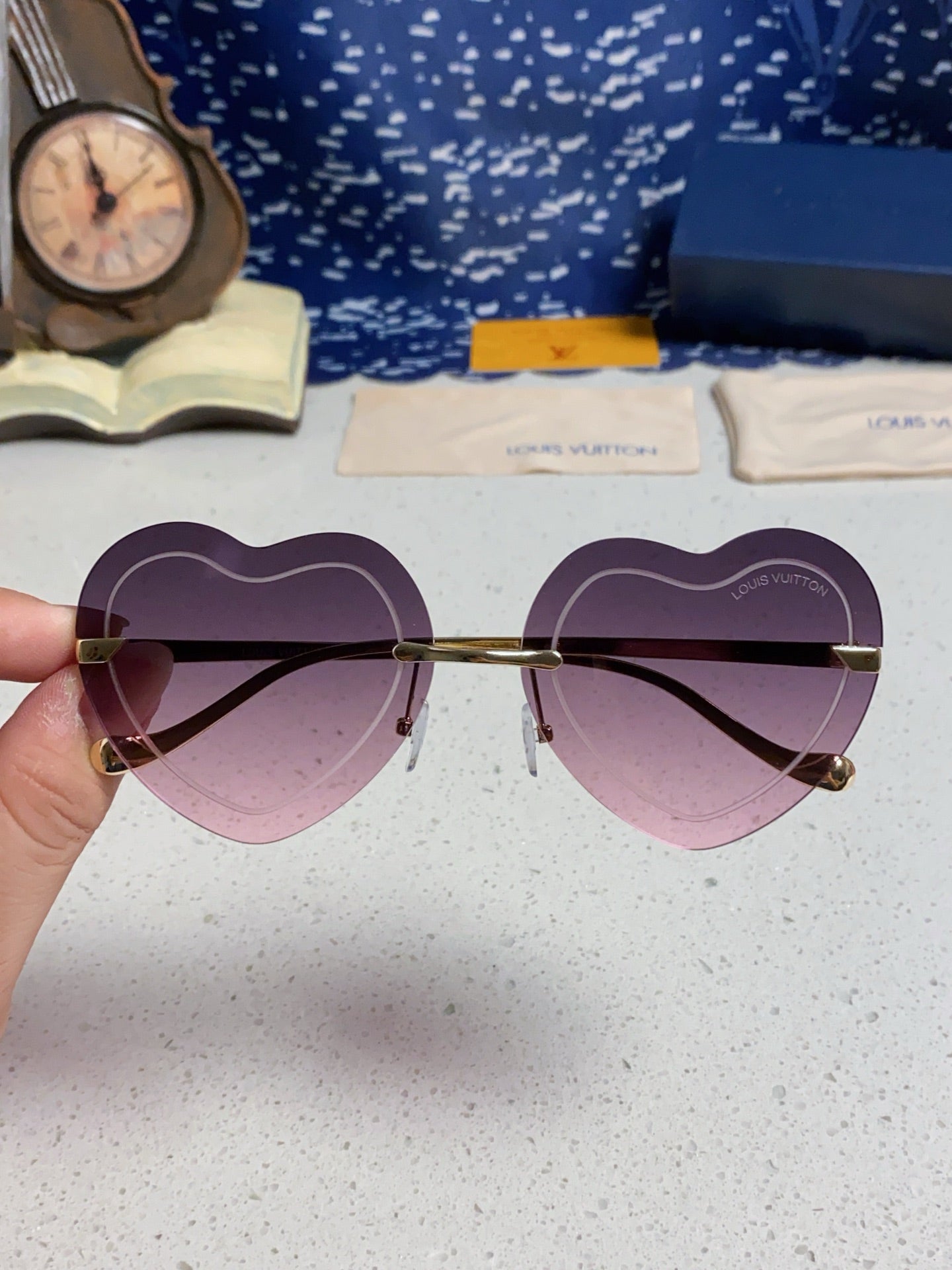 Louis Vuitton Lightweight Rimless Silver Lens Sunglasses for Women - 933760 - detail image 4