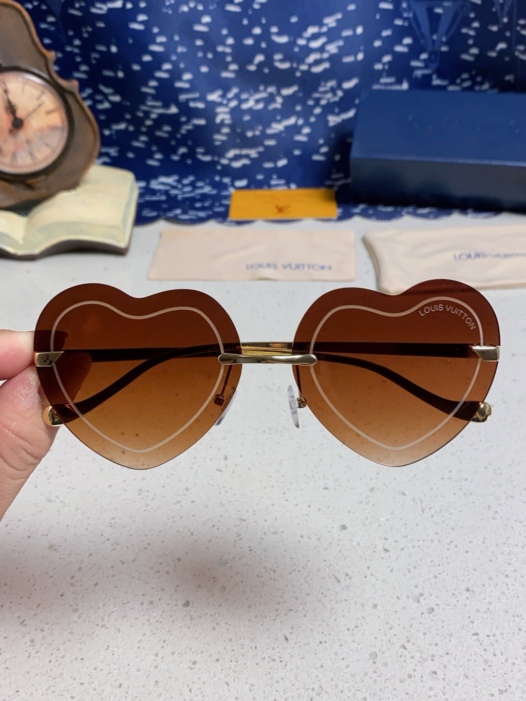 Louis Vuitton Lightweight Rimless Brown Lens Sunglasses for Women - 933761 - detail image 4
