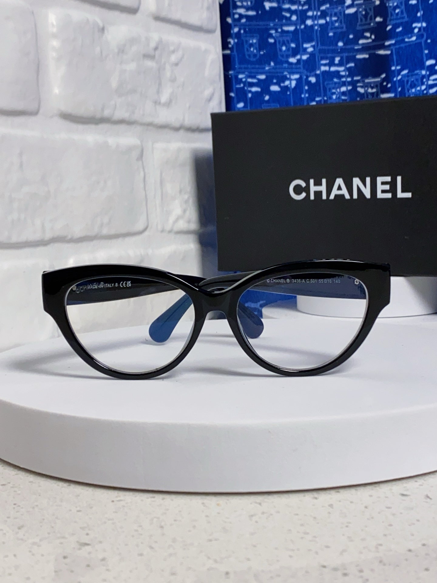 Chanel Cat-Eye Gold Lens Sunglasses for Men & Women - 371682 - detail image 2