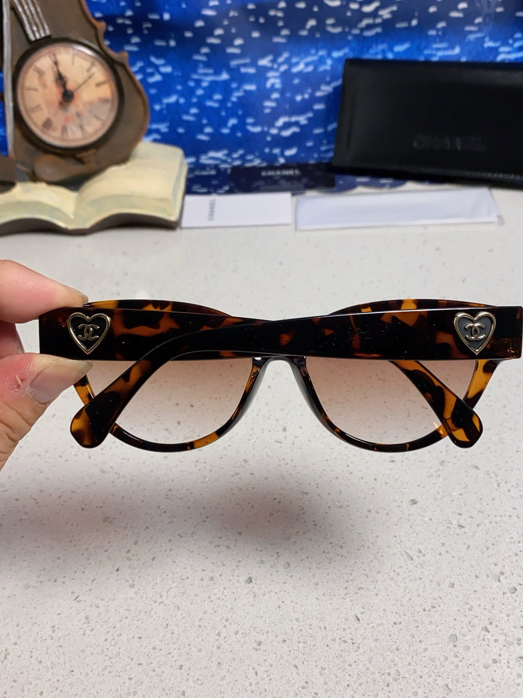 Chanel Cat-Eye Red Lens Sunglasses for Men & Women - 371683 - detail image 5