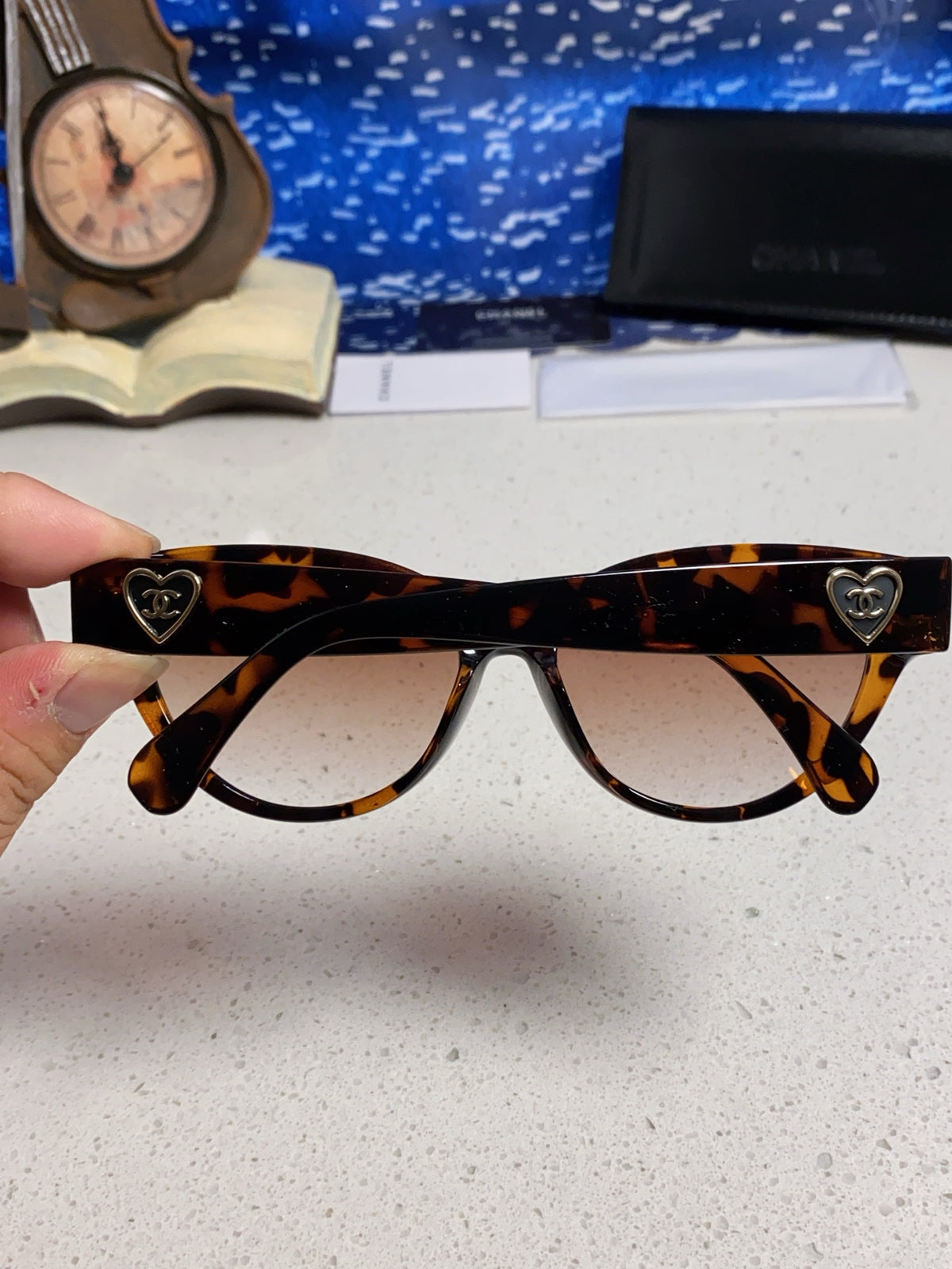Chanel Cat-Eye Red Lens Sunglasses for Men & Women - 371683 - detail image 5