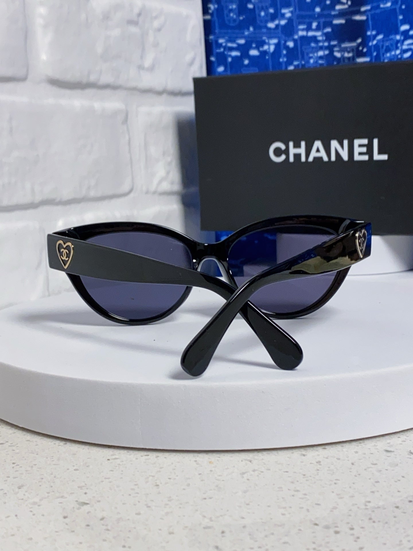 Chanel Cat-Eye Gold Lens Sunglasses for Men & Women - 371684 - detail image 3