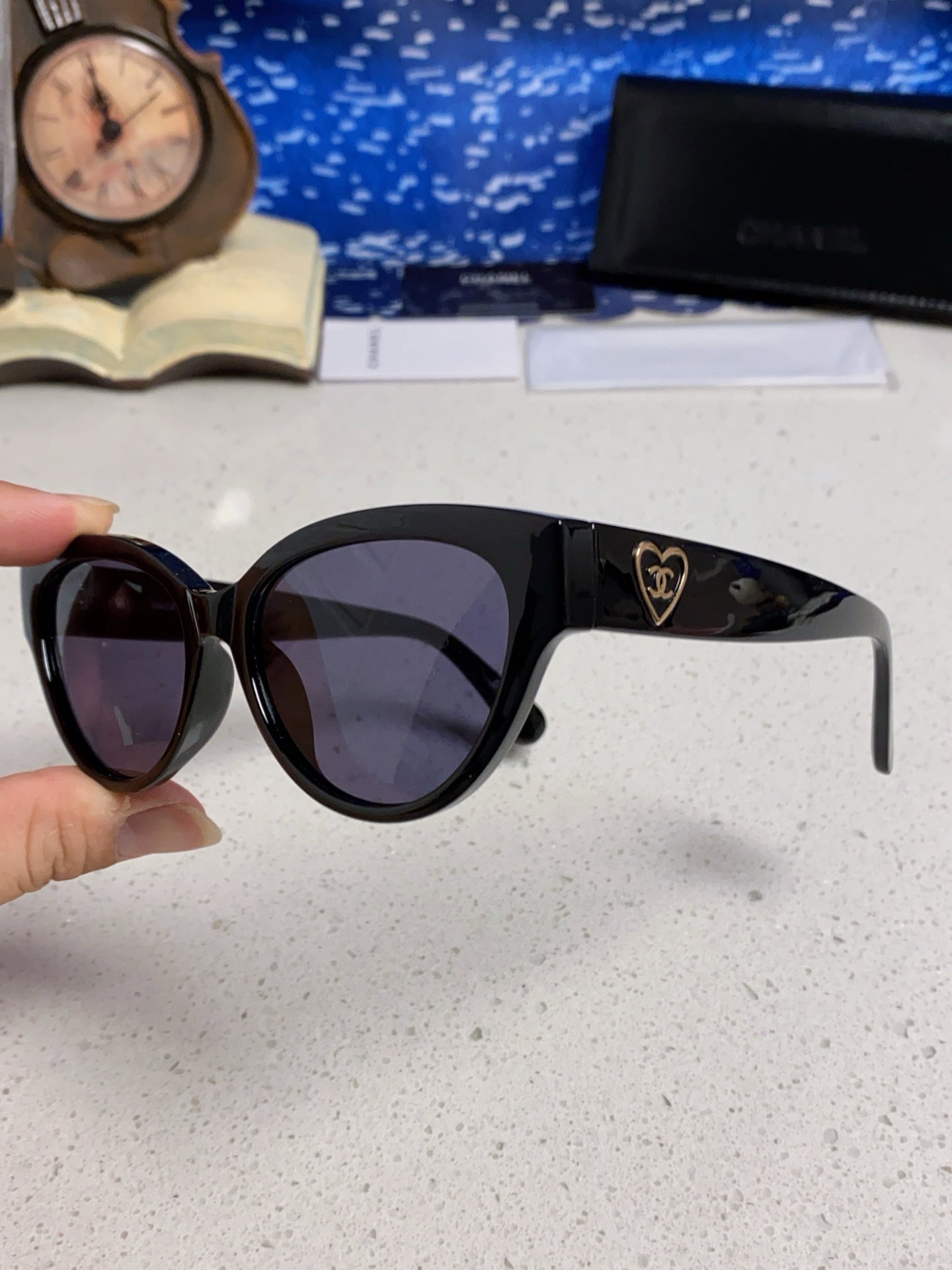 Chanel Cat-Eye Gold Lens Sunglasses for Men & Women - 371684 - detail image 6