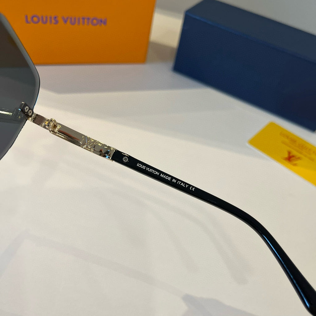 Louis Vuitton Fashion Gray Lens Sunglasses for Women - 933783 - detail image 11
