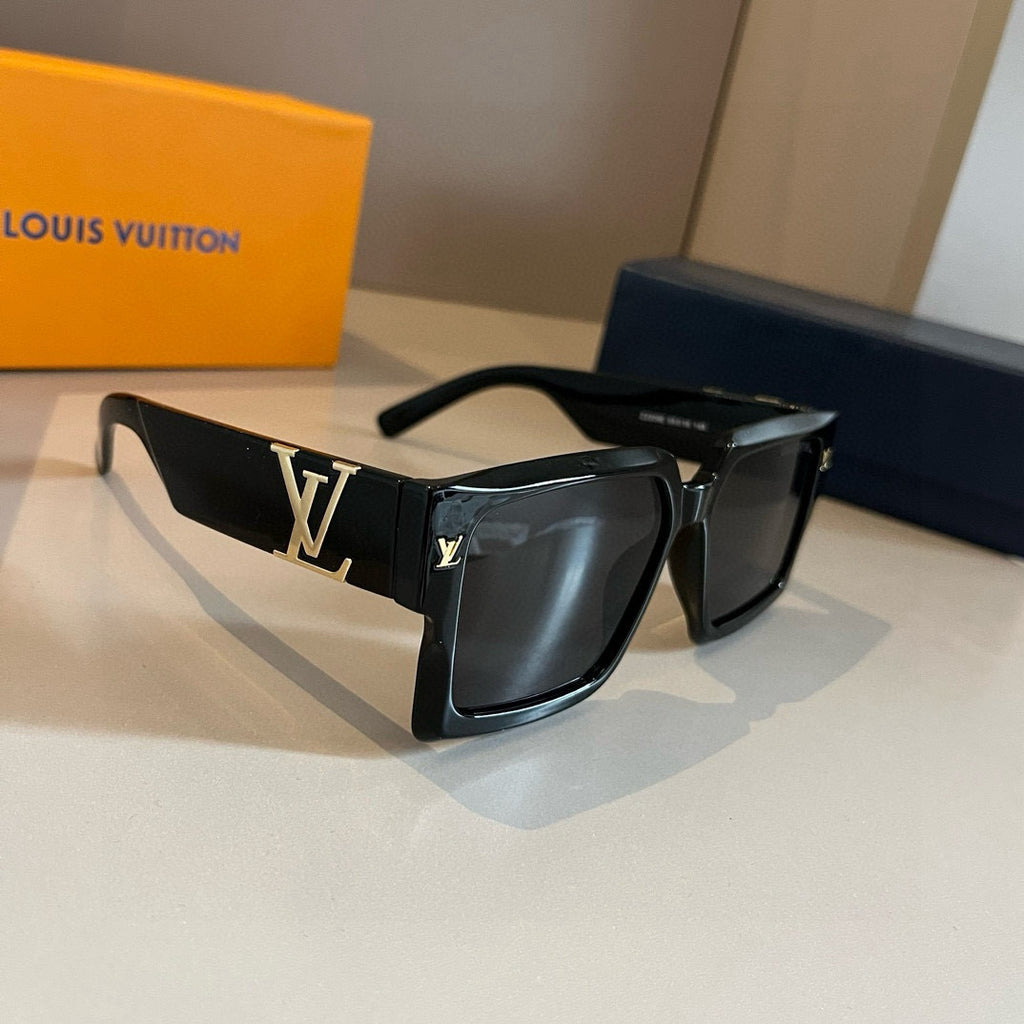 Louis Vuitton Metal Fashion Gold Lens Sunglasses for Men & Women - 464722