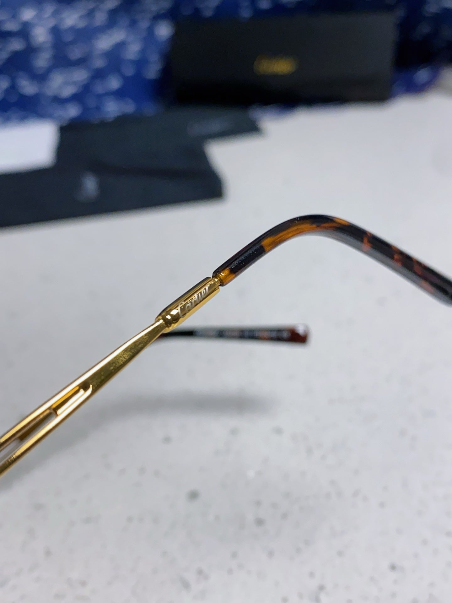 Cartier Lightweight Rimless Brown Lens Sunglasses for Men & Women - 382798 - detail image 8
