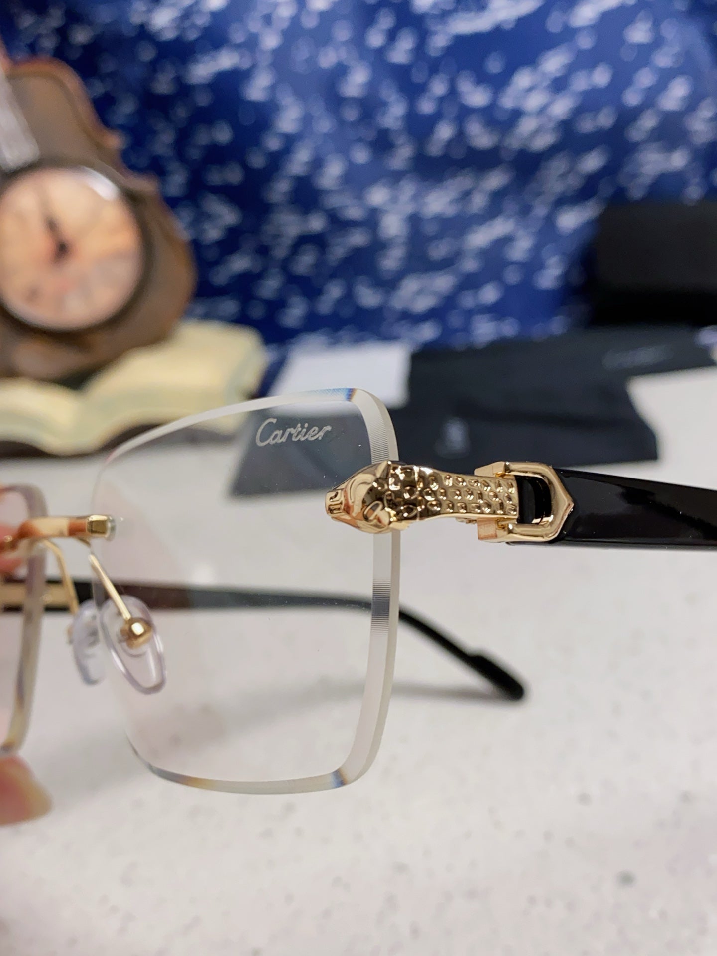 Cartier Fashion Silver Lens Sunglasses for Men & Women - 382800 - detail image 6
