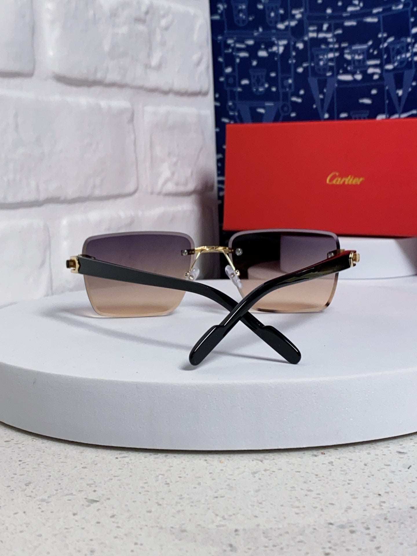 Cartier Fashion Silver Lens Sunglasses for Men & Women - 382801 - detail image 3