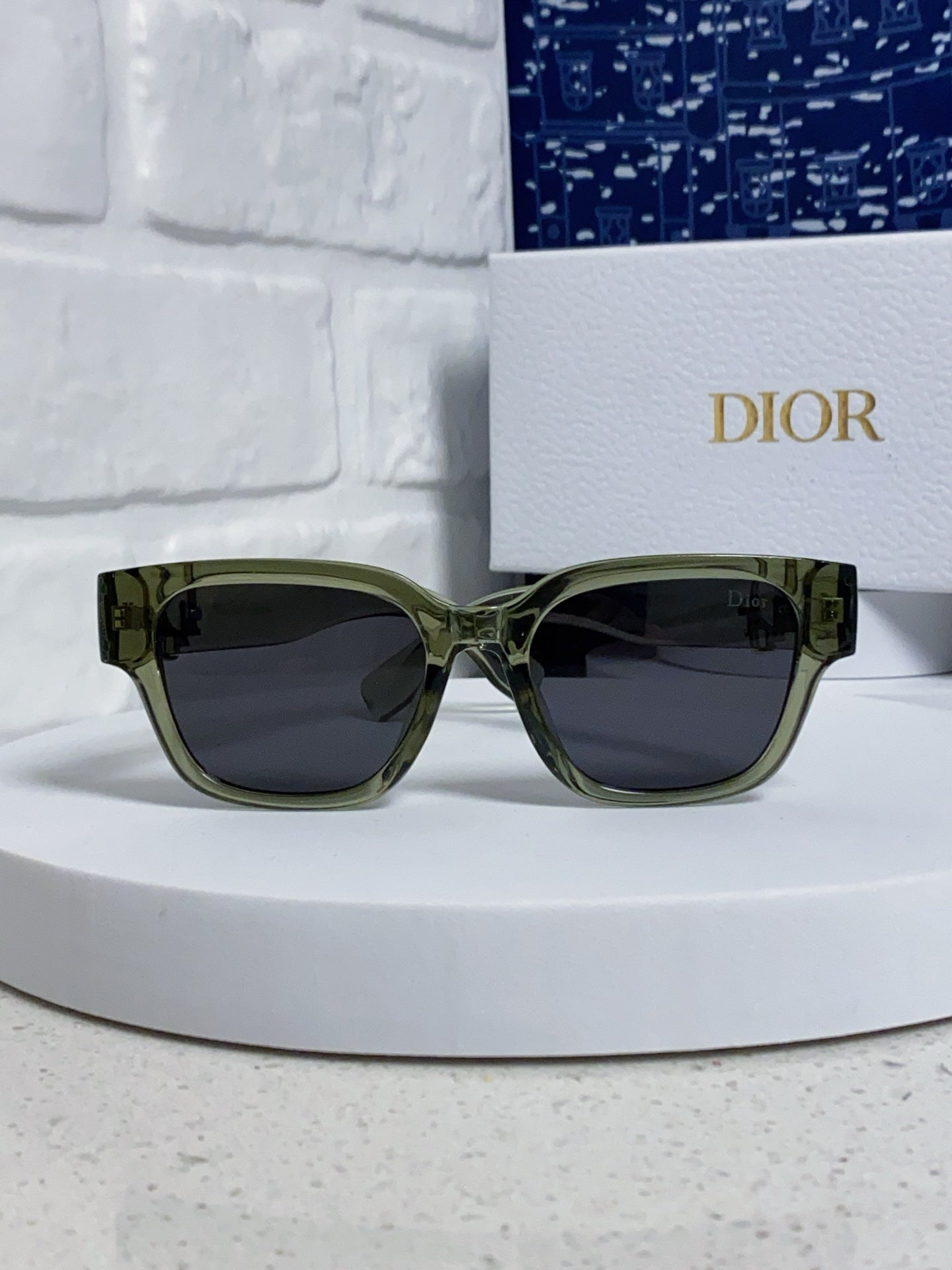 Dior Oversized Gray Lens Sunglasses for Women - 382388 - detail image 2