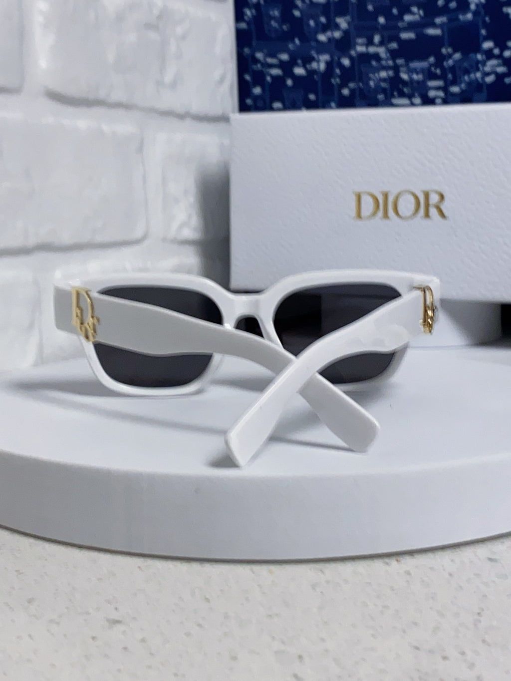 Dior Oversized Gray Lens Sunglasses for Women - 382391 - detail image 3