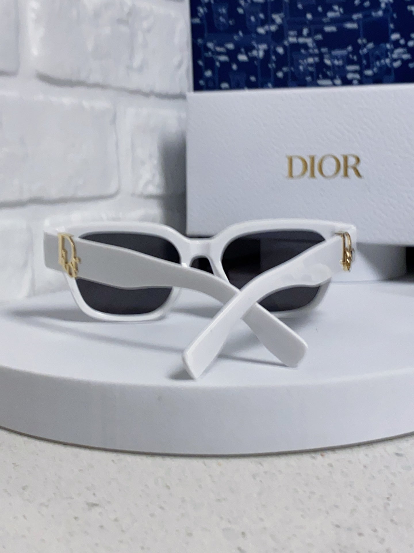 Dior Oversized Gray Lens Sunglasses for Women - 382391 - detail image 3