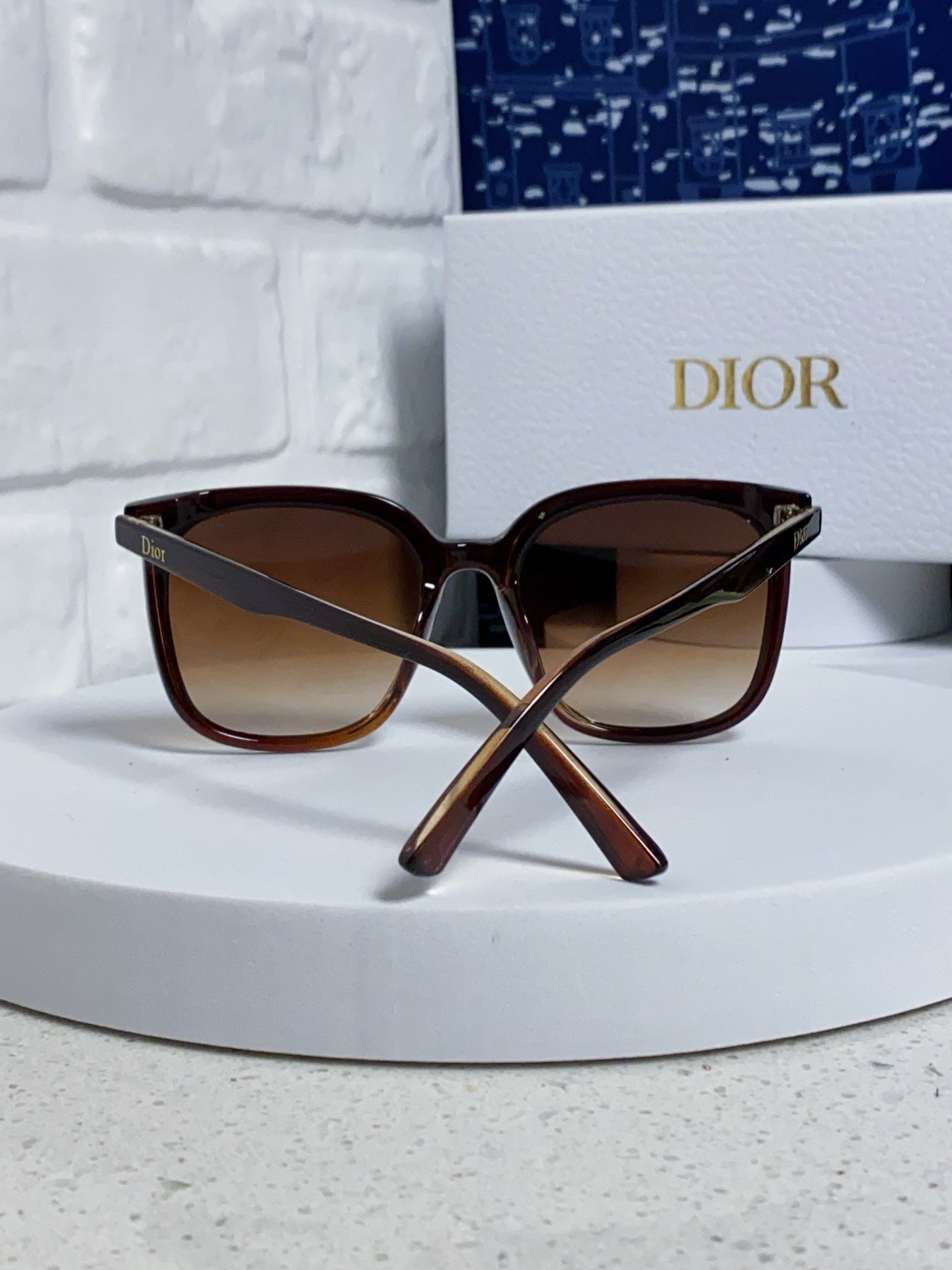 Dior Polarized Fashion Brown Lens Sunglasses for Women - detail image 2