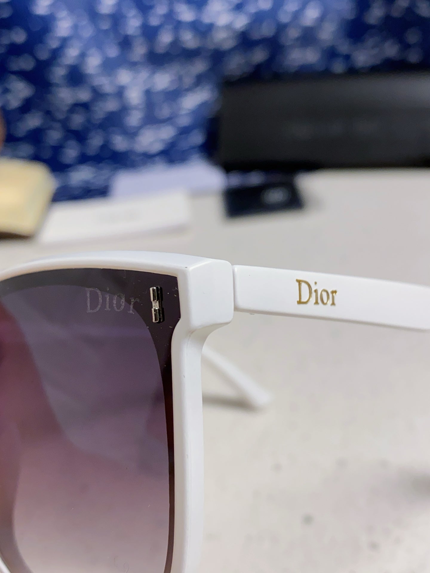 Dior Polarized Fashion Gray Lens Sunglasses for Women - 465229 - detail image 6