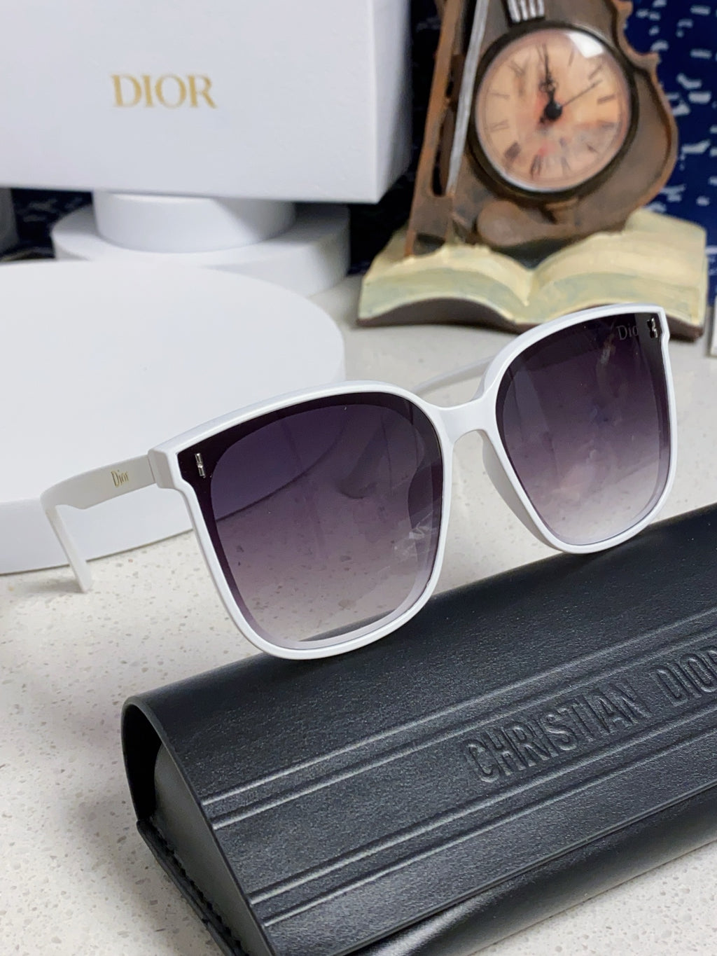 Dior Polarized Fashion Gray Lens Sunglasses for Women - 465229 - detail image 9