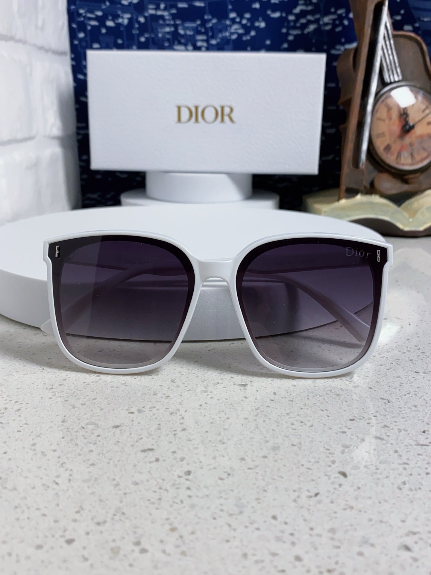 Dior Polarized Fashion Gray Lens Sunglasses for Women - 465229 - detail image 8