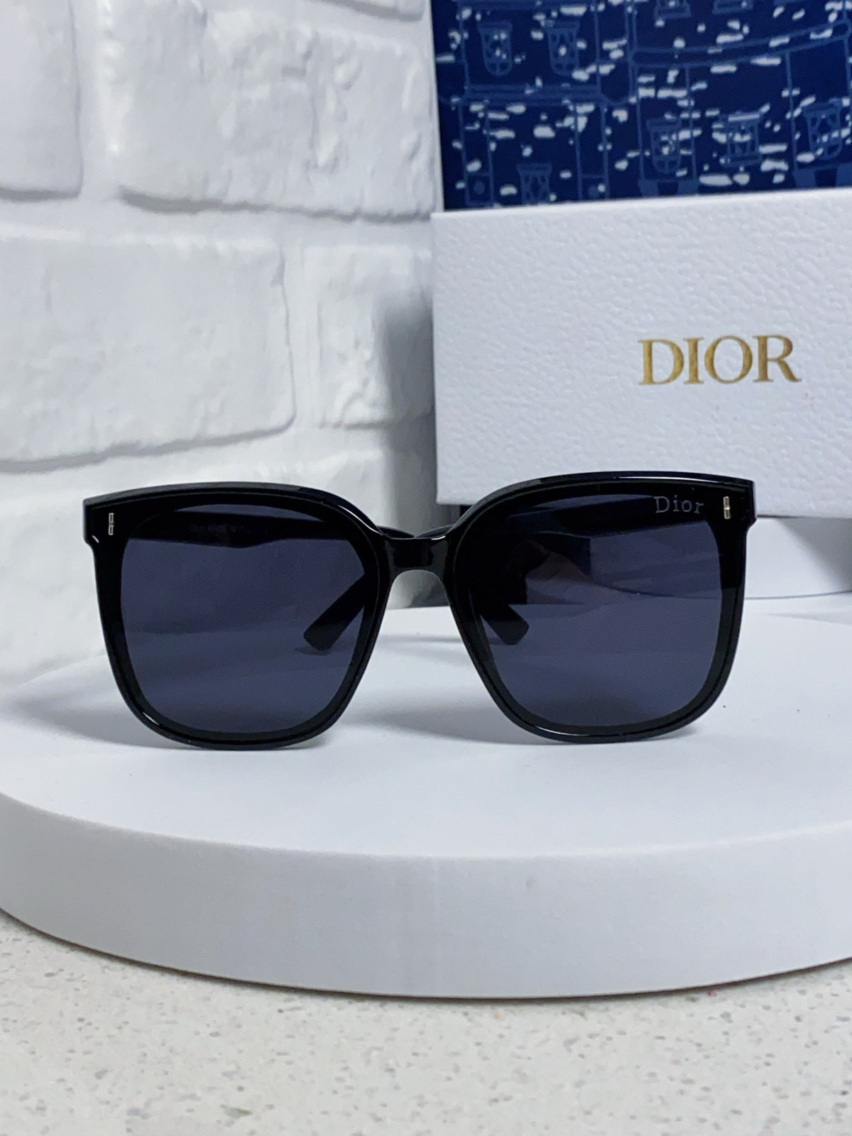 Dior Polarized Fashion Black Lens Sunglasses for Women - 465230 - detail image 2
