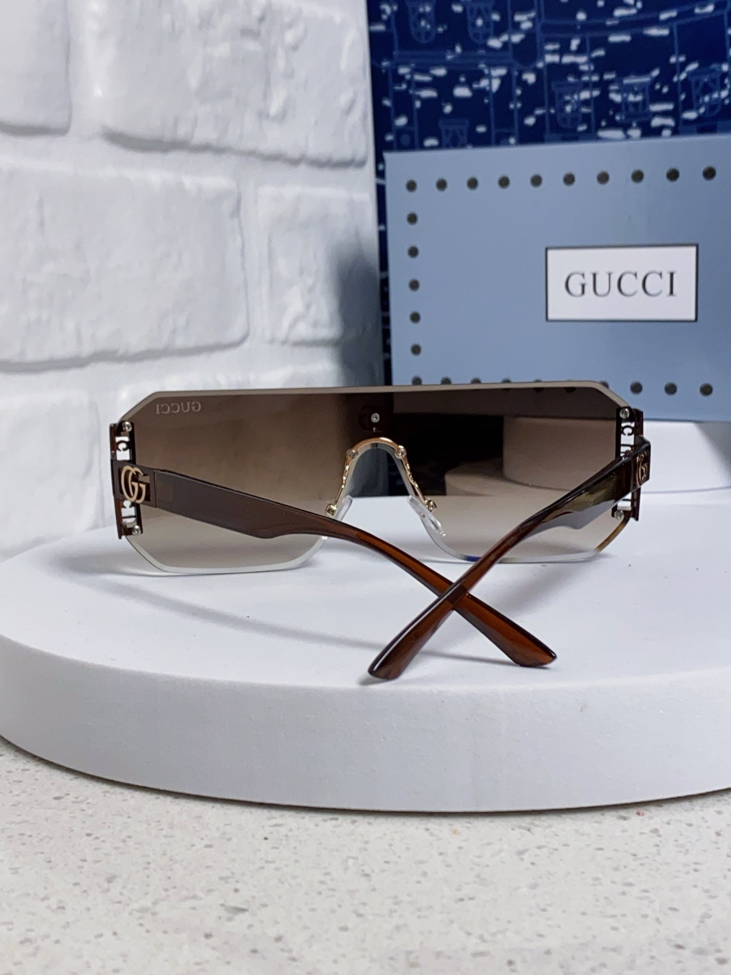 Gucci Polarized Rimless Silver Lens Sunglasses for Men & Women - 382053 - detail image 3