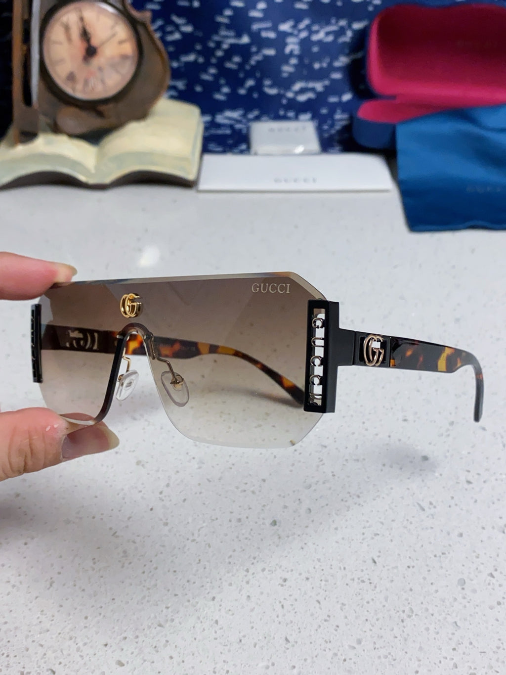 Gucci Polarized Rimless Silver Lens Sunglasses for Men & Women - 382054 - detail image 6