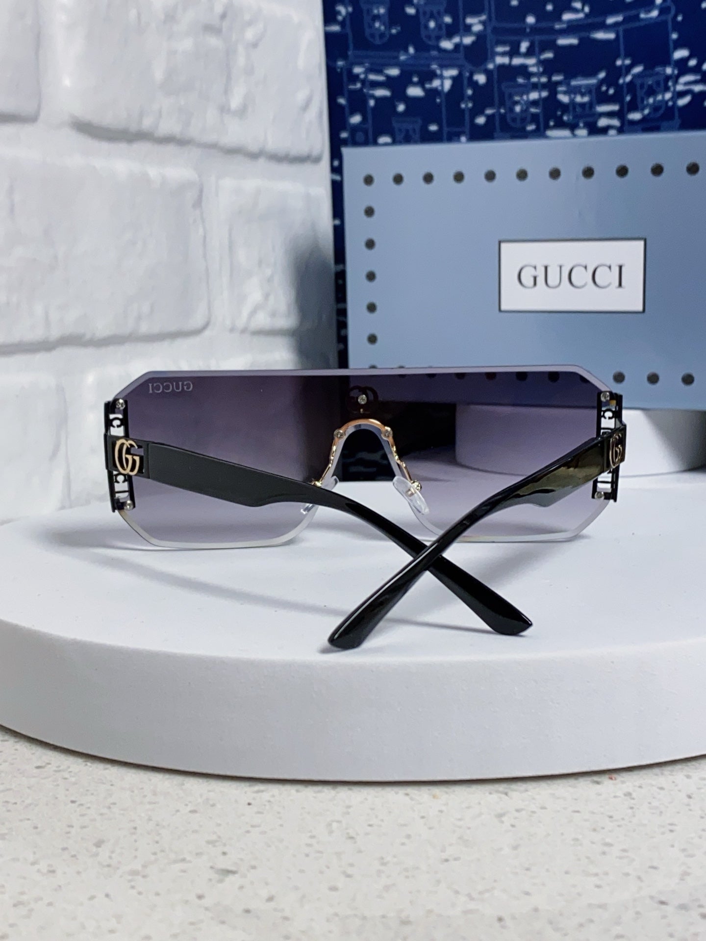 Gucci Polarized Rimless Silver Lens Sunglasses for Men & Women - 382055 - detail image 3