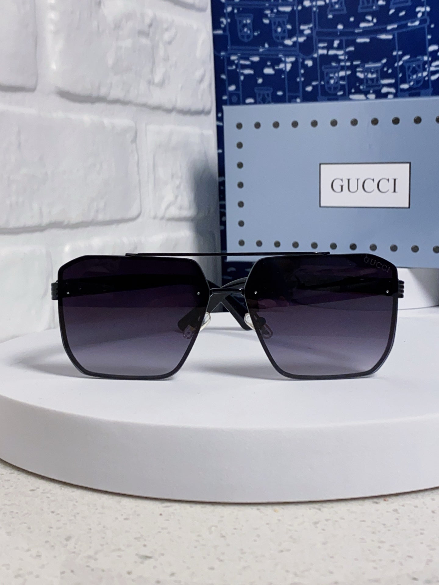 Gucci Polarized Rimless Silver Lens Sunglasses for Men & Women - 382059 - detail image 2