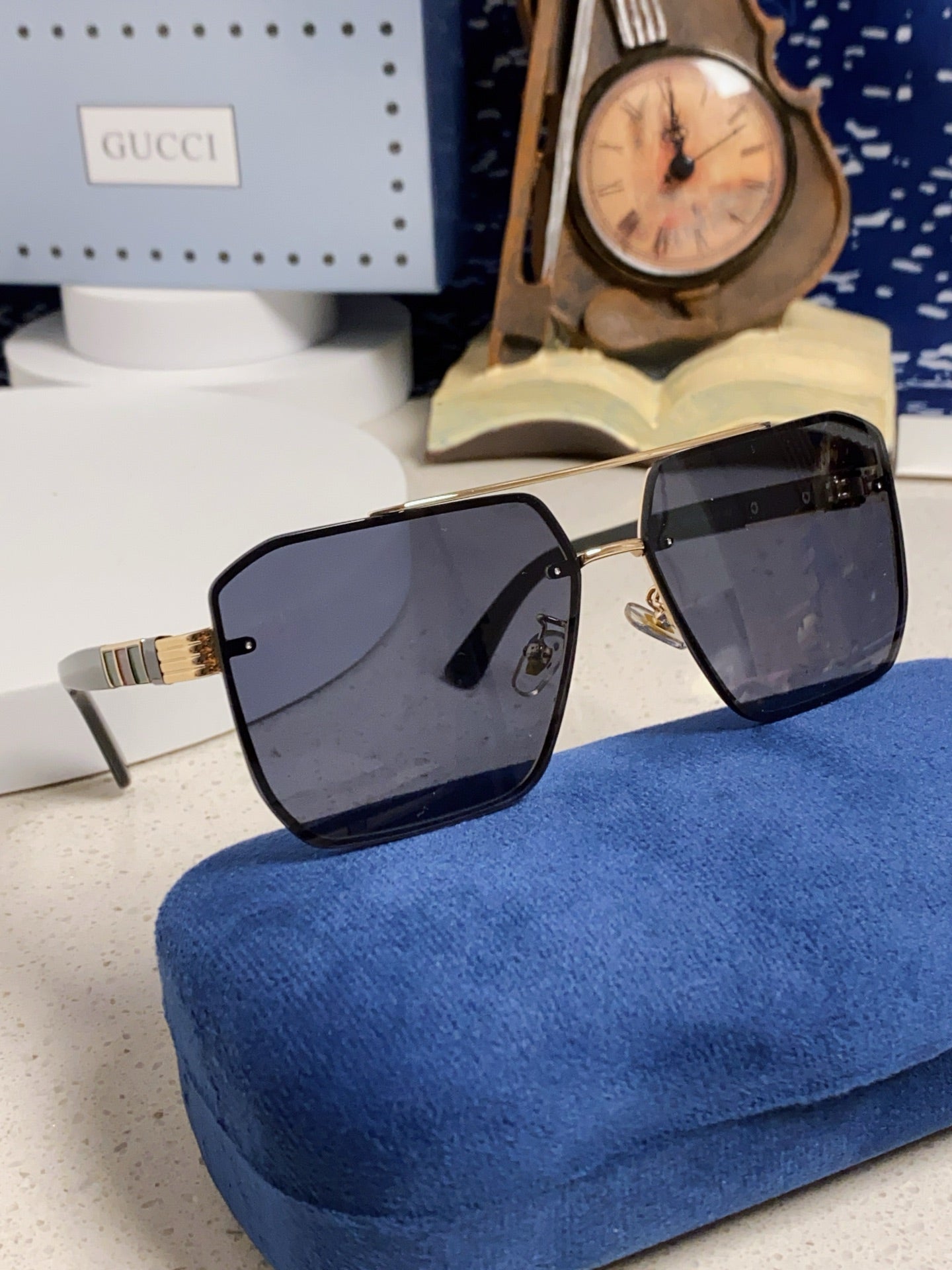 Gucci Polarized Rimless Blue Lens Sunglasses for Men & Women - detail image 10