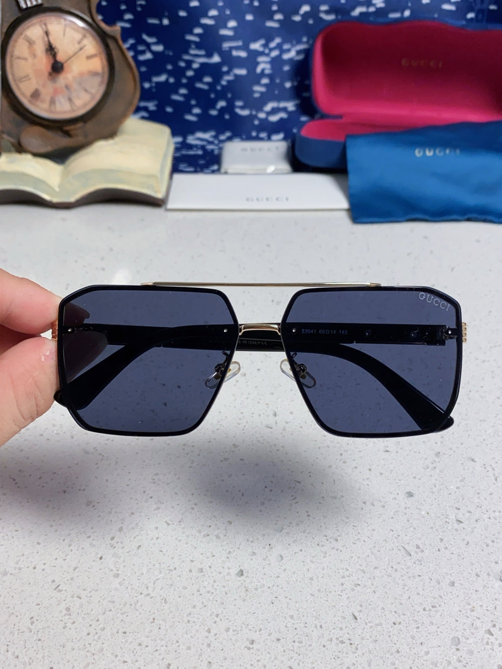 Gucci Polarized Rimless Blue Lens Sunglasses for Men & Women - detail image 4
