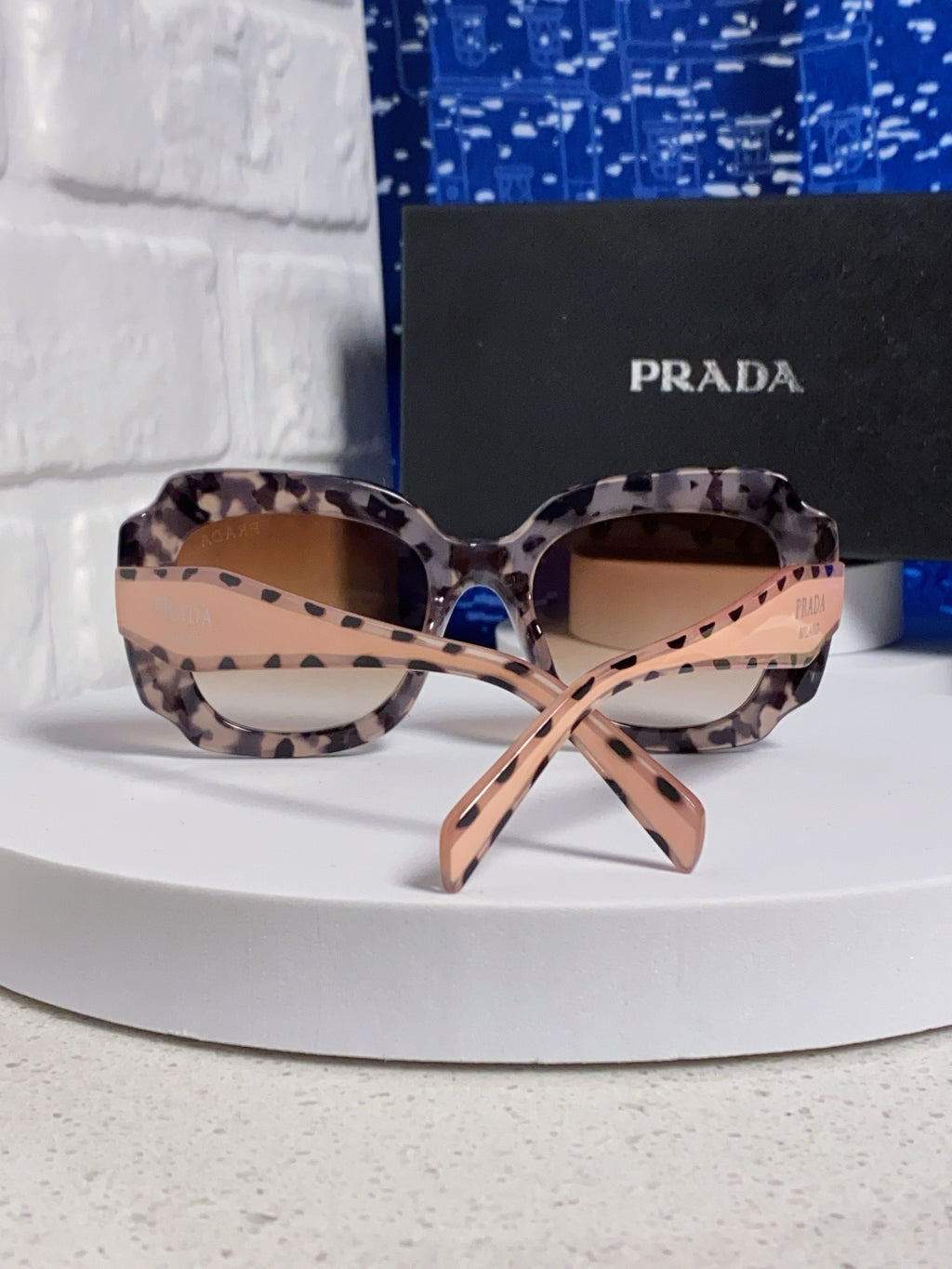 Prada 16YSF Acetate Fashion Gold Lens Sunglasses for Men & Women - detail image 3