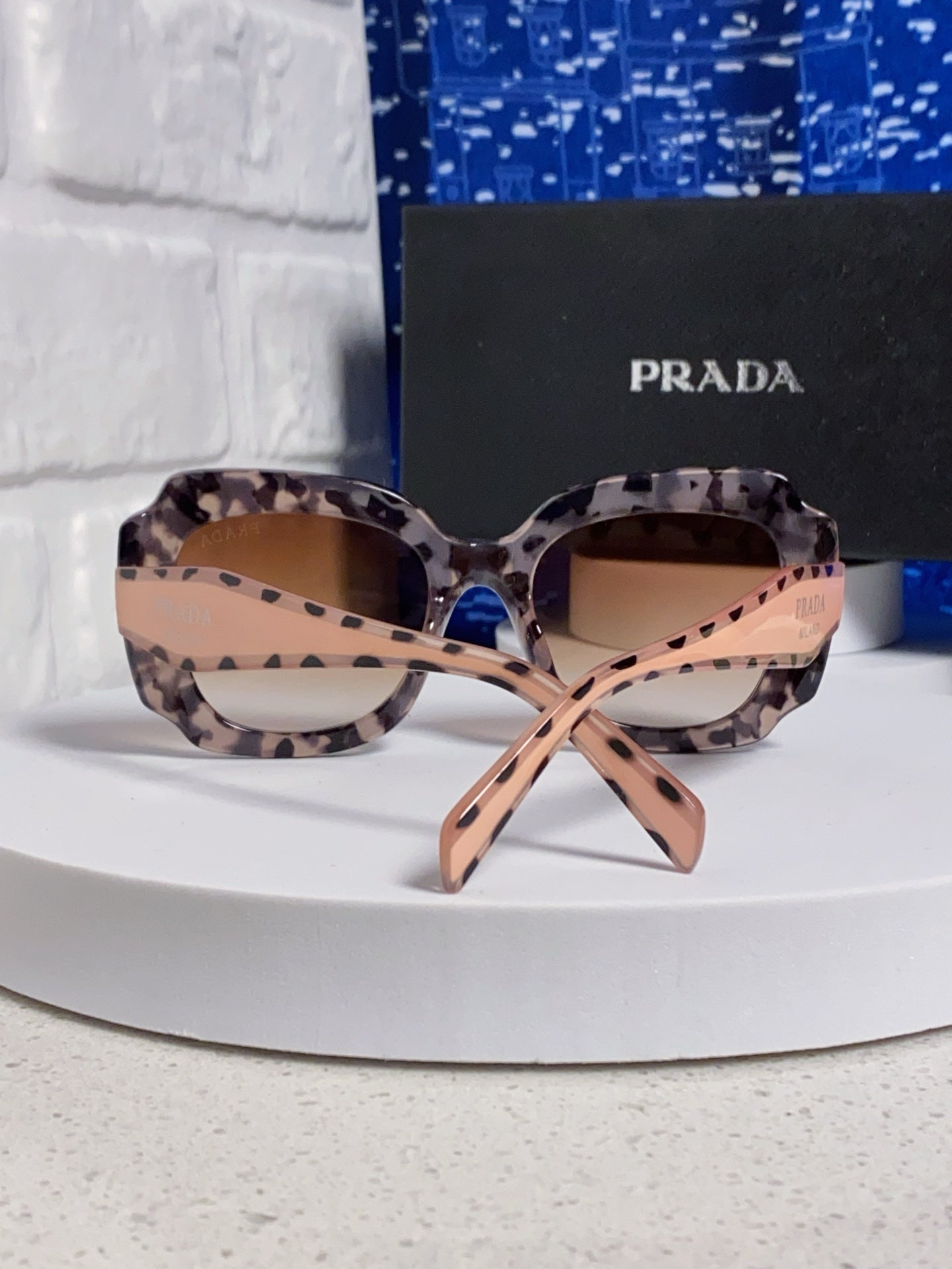 Prada 16YSF Acetate Fashion Gold Lens Sunglasses for Men & Women - detail image 3