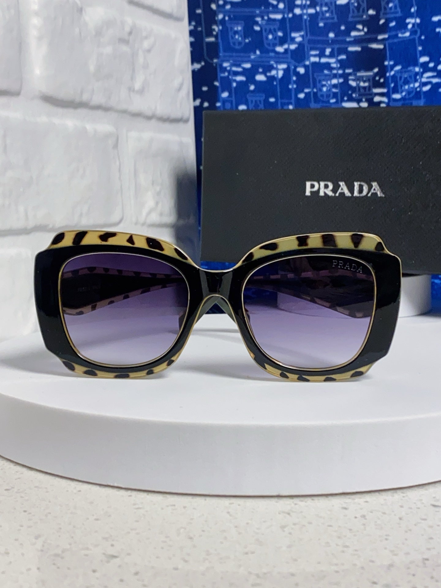 Prada 16YSF Acetate Fashion Blue Lens Sunglasses for Men & Women - 867154 - detail image 2