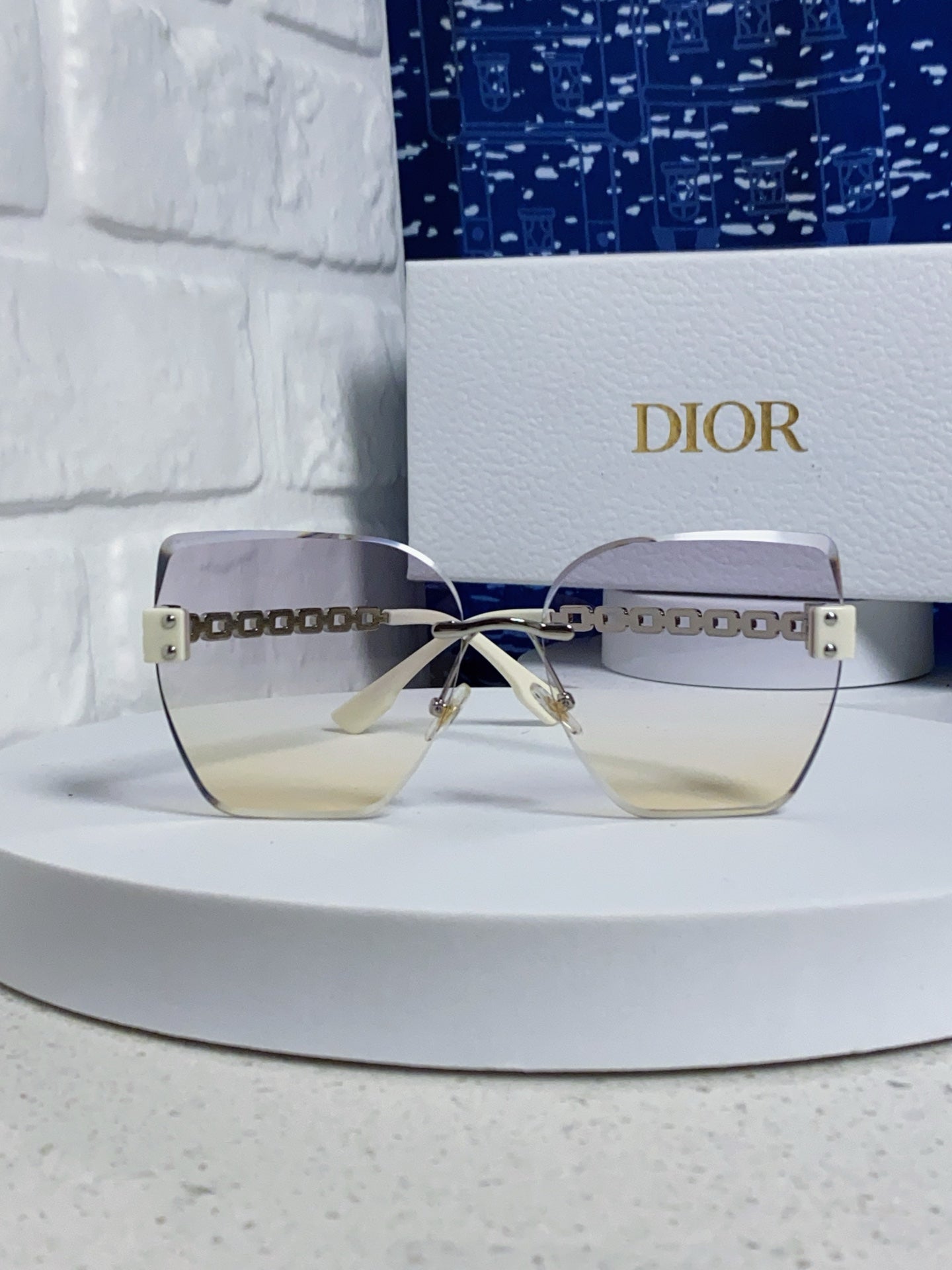 Dior Polarized Fashion Silver Lens Sunglasses for Women - 415498 - detail image 2