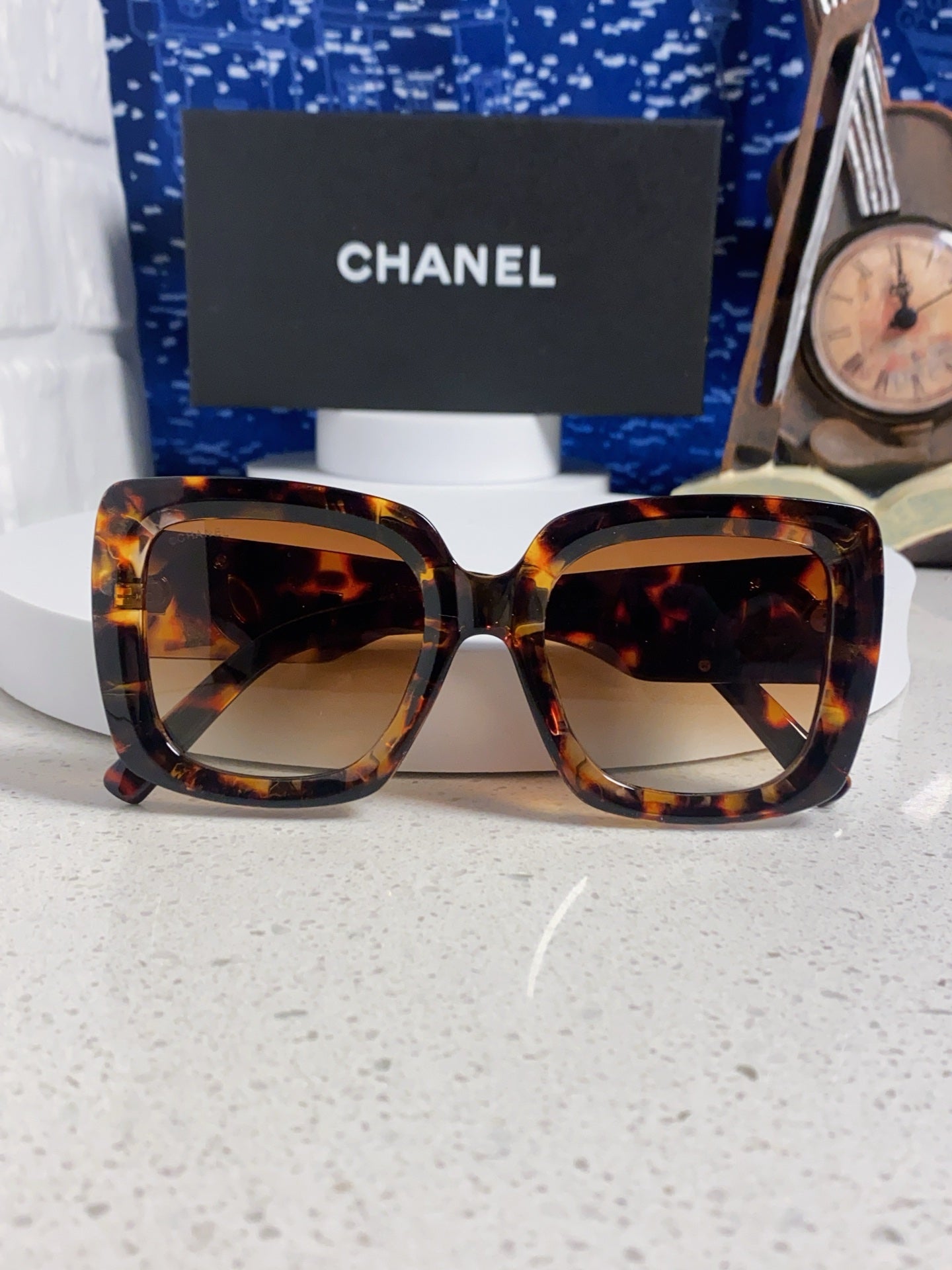 Chanel Square Gold Lens Sunglasses for Men & Women - 415290 - detail image 9