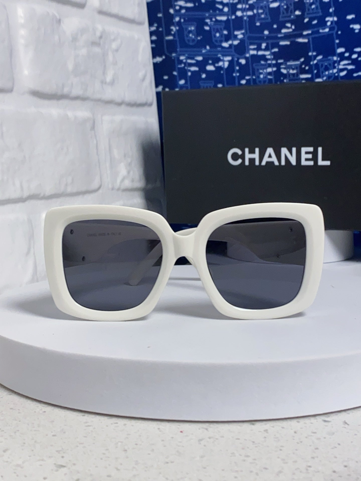 Chanel Square Silver Lens Sunglasses for Men & Women - 415289 - detail image 2