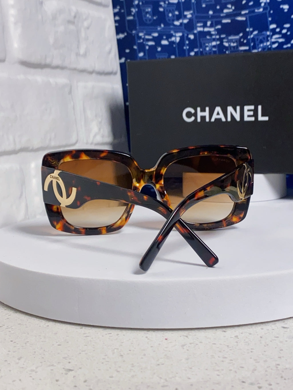 Chanel Square Gold Lens Sunglasses for Men & Women - 415290 - detail image 3
