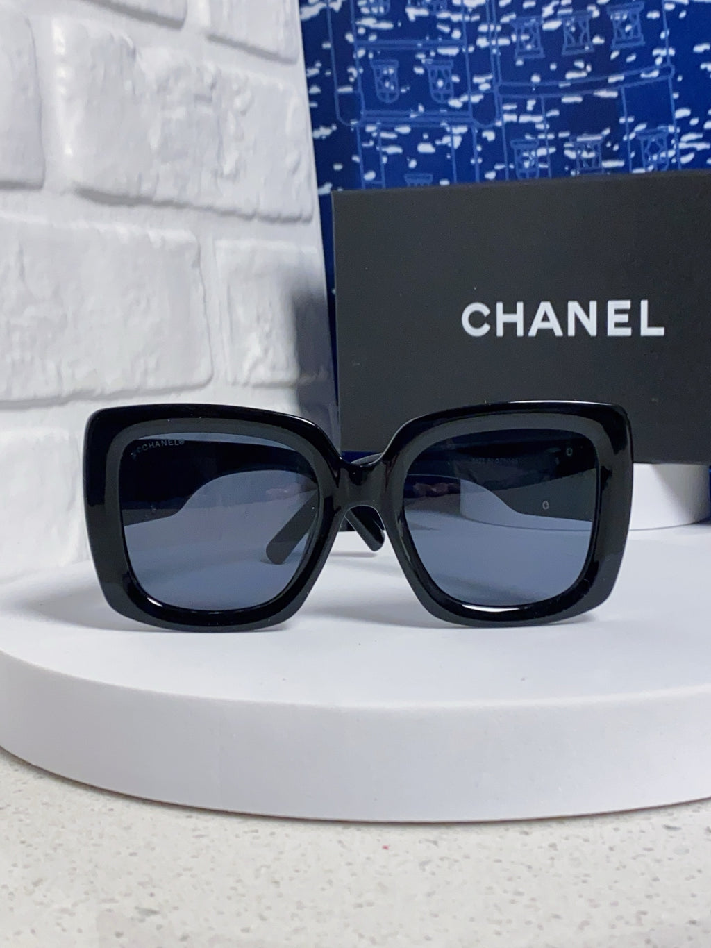 Chanel Square Gray Lens Sunglasses for Men & Women - 415291 - detail image 2