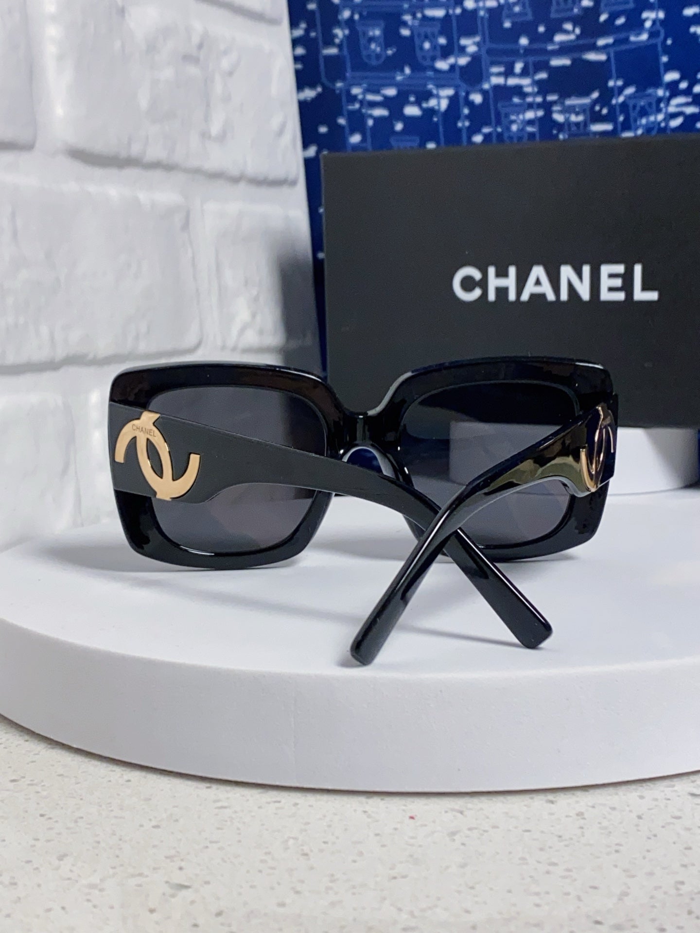 Chanel Square Gray Lens Sunglasses for Men & Women - 415293 - detail image 3