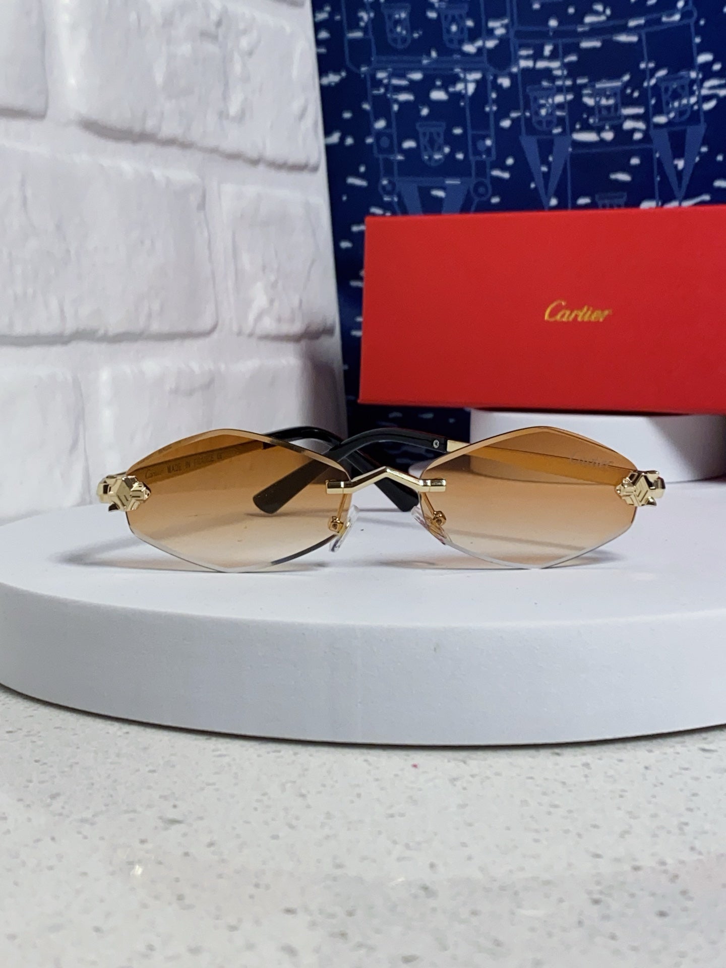 Cartier Lightweight Metal Rimless Gold Lens Sunglasses for Women - detail image 2