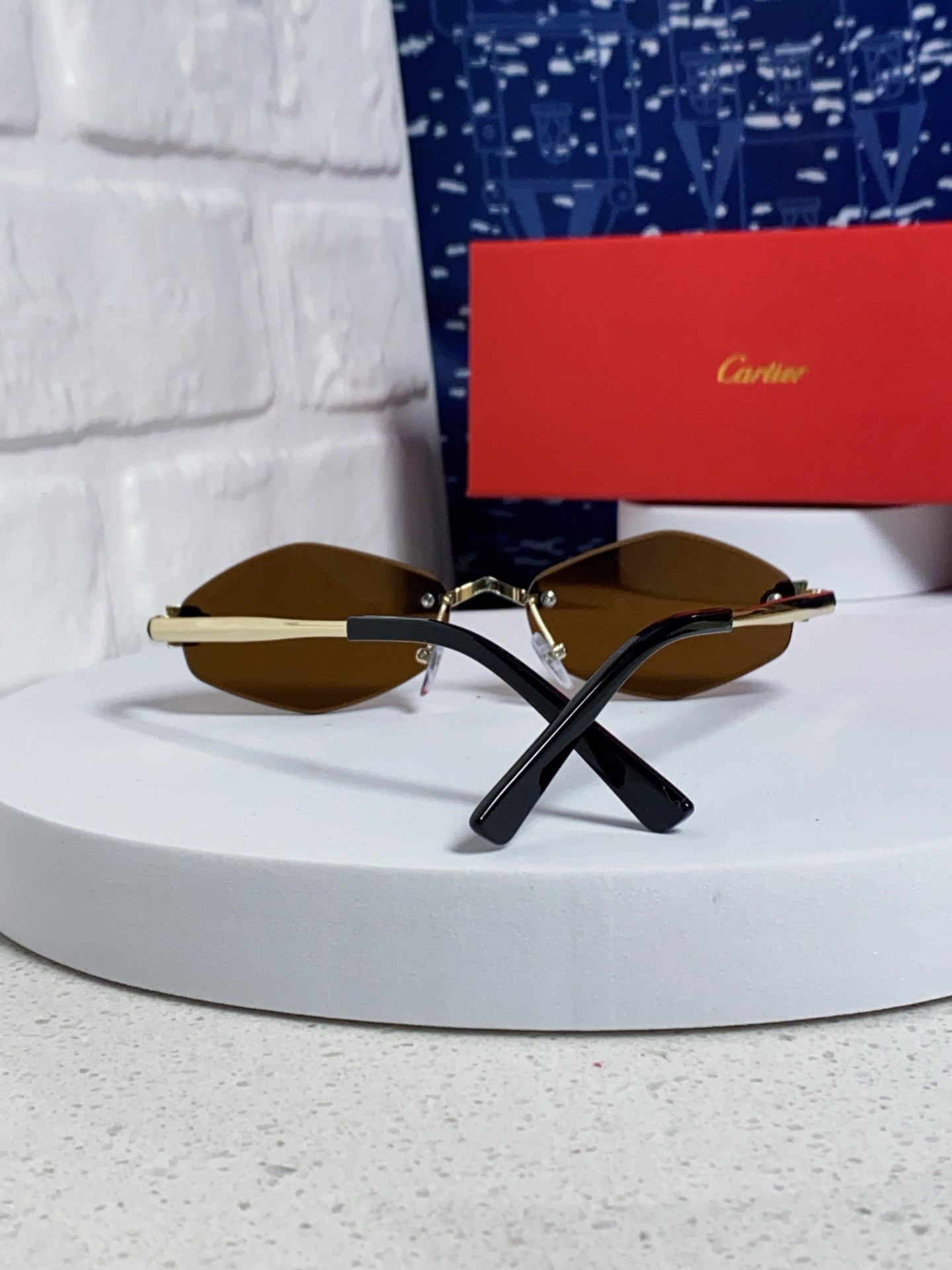 Cartier Lightweight Metal Rimless Brown Lens Sunglasses for Women - detail image 3