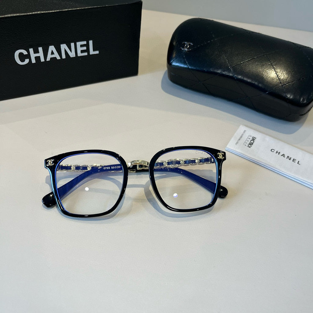 Chanel Oversized Silver Lens Sunglasses for Men & Women - 358028 - detail image 6