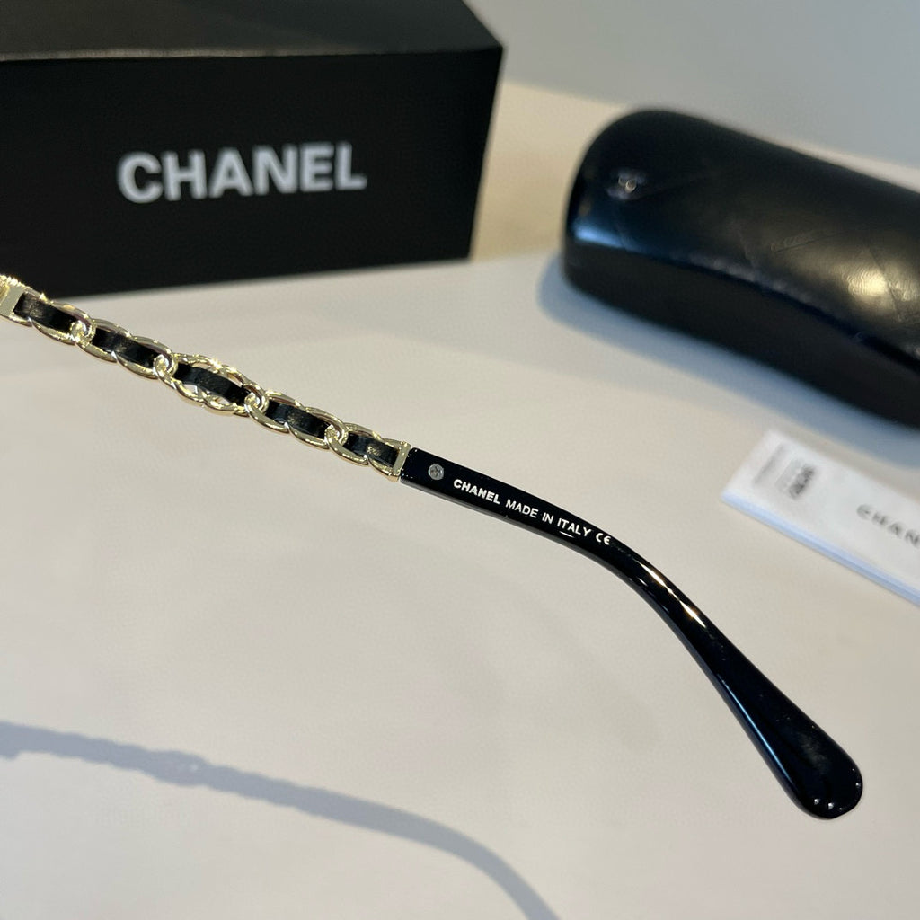 Chanel Oversized Silver Lens Sunglasses for Men & Women - 493478 - detail image 10
