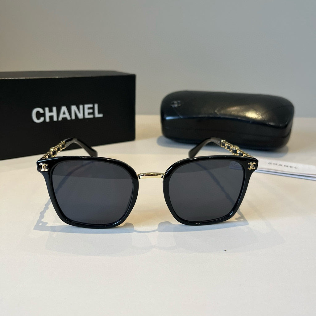 Chanel Oversized Black Lens Sunglasses for Men & Women - 358029 - detail image 2